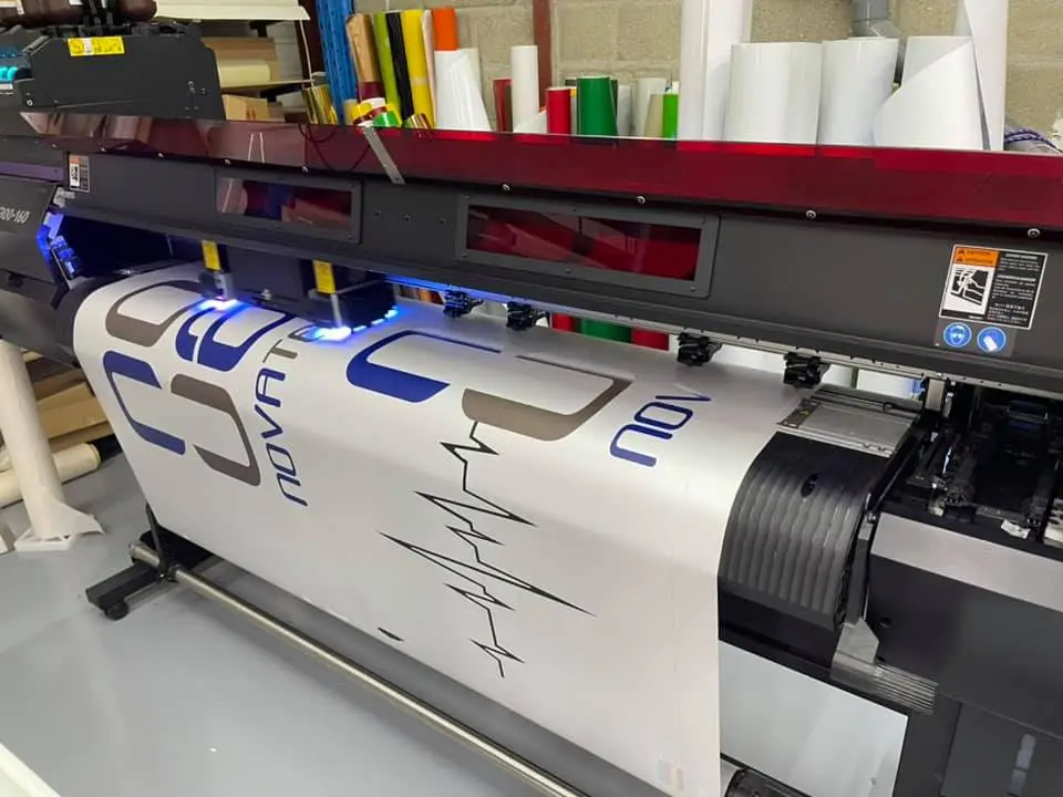Atelier iPrint24 – spécialiste impression publicitaire